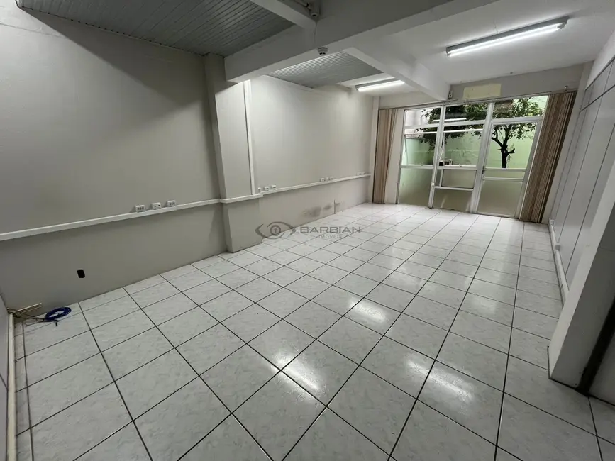 Foto 2 de Sala Comercial com 3 quartos à venda, 148m2 em Centro, Santa Cruz Do Sul - RS