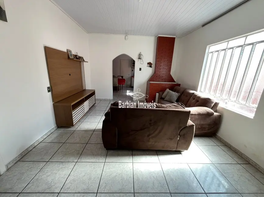 Foto 2 de Loja com 3 quartos à venda, 212m2 em Goiás, Santa Cruz Do Sul - RS