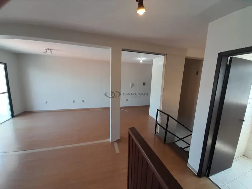 Foto 3 de Apartamento com 2 quartos à venda, 113m2 em Centro, Santa Cruz Do Sul - RS