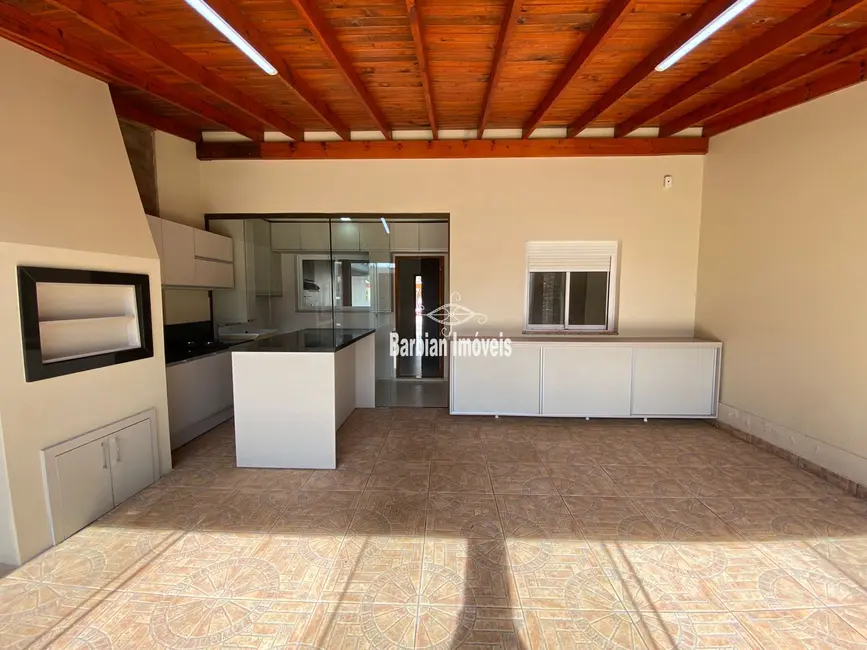 Foto 1 de Casa com 2 quartos à venda, 87m2 em João Alves, Santa Cruz Do Sul - RS