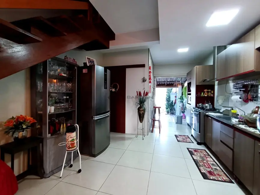 Foto 6 de Apartamento com 3 quartos à venda, 111m2 em Arroio Grande, Santa Cruz Do Sul - RS