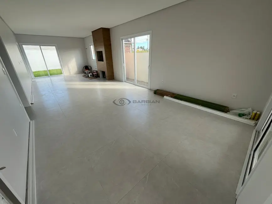Foto 3 de Casa com 3 quartos à venda, 150m2 em Linha Santa Cruz, Santa Cruz Do Sul - RS