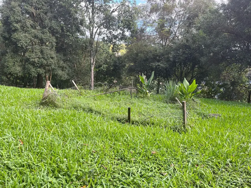 Terreno / Lote à venda, 2139m2 em Santo Inácio, Santa Cruz Do Sul - RS - imagem 3 Foto 3 de Terreno / Lote à venda, 2139m2 em Santo Inácio, Santa Cruz Do Sul - RS