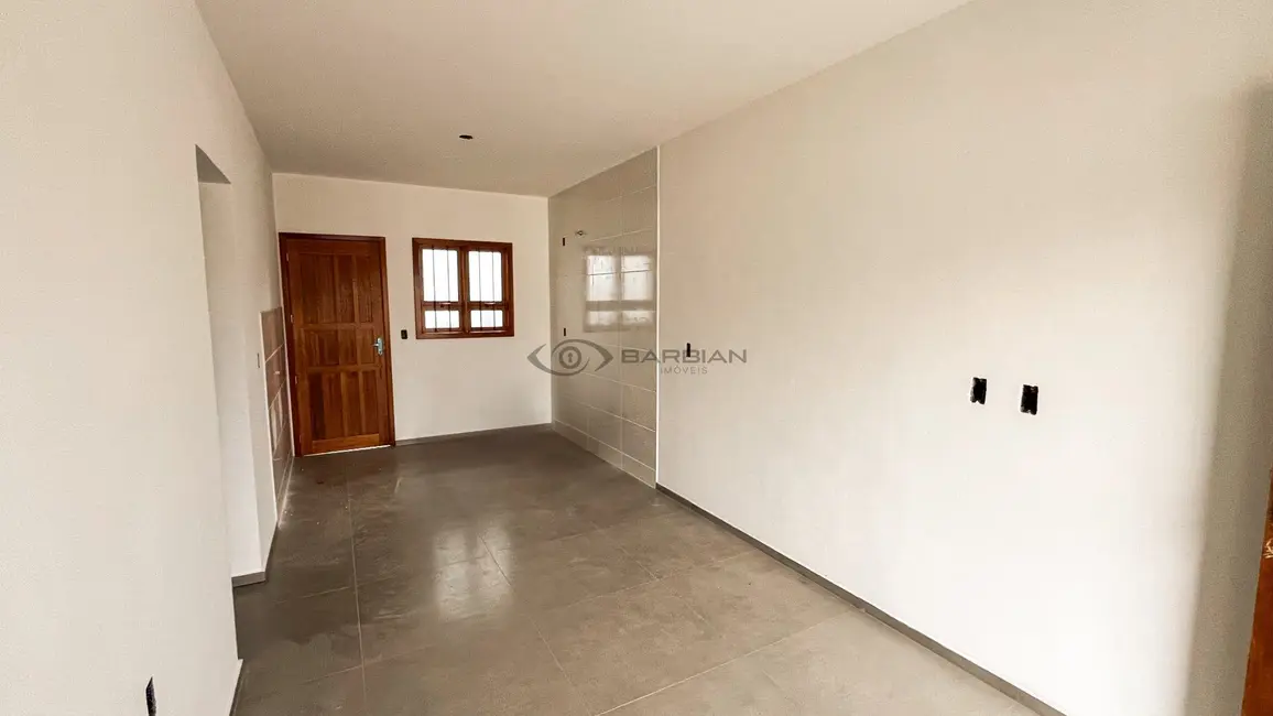 Foto 4 de Casa com 2 quartos à venda, 40m2 em Esmeralda, Santa Cruz Do Sul - RS