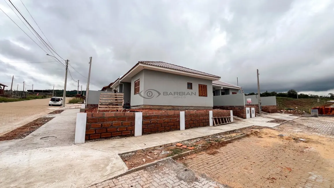 Foto 3 de Casa com 2 quartos à venda, 40m2 em Esmeralda, Santa Cruz Do Sul - RS