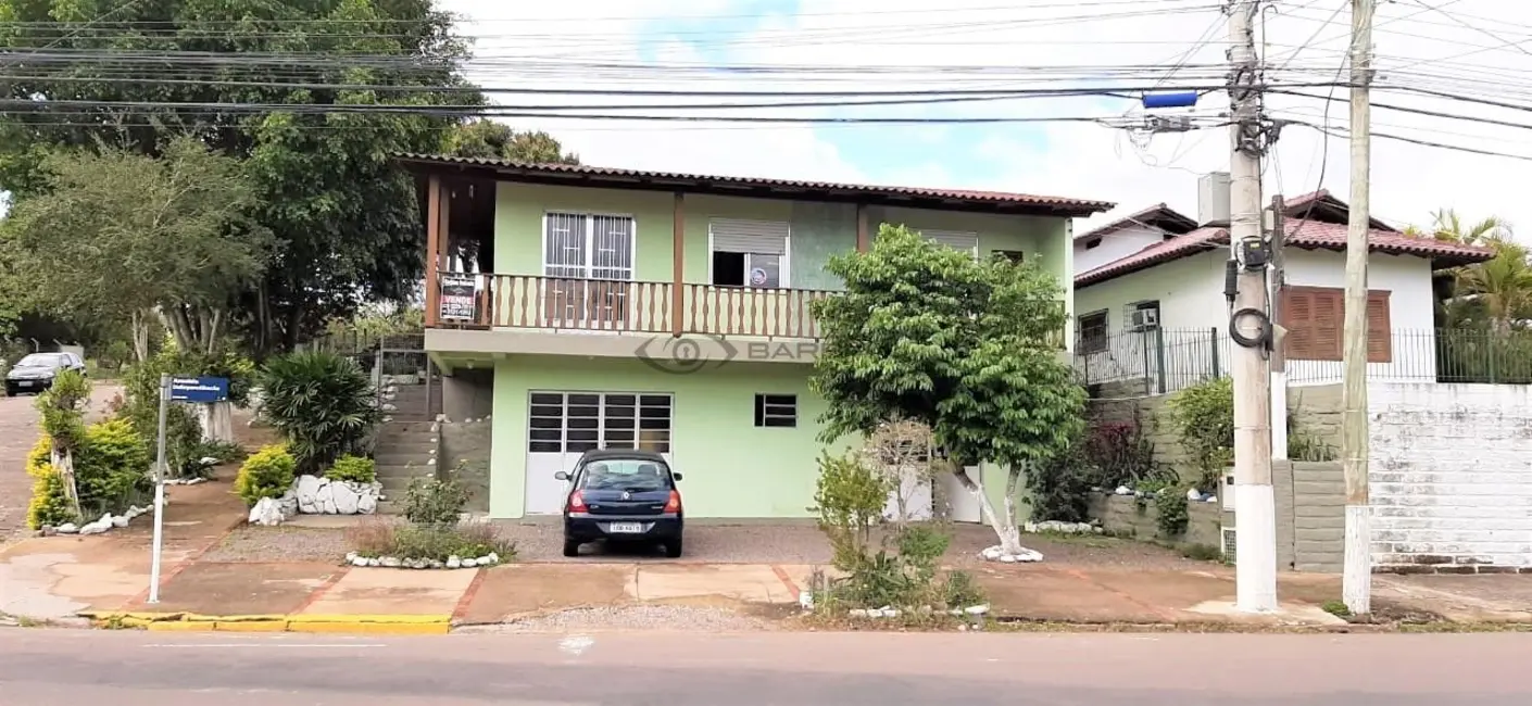 Casa com 3 quartos à venda, 279m2 em Independência, Santa Cruz Do Sul - RS - imagem 1 Foto 1 de Casa com 3 quartos à venda, 279m2 em Independência, Santa Cruz Do Sul - RS