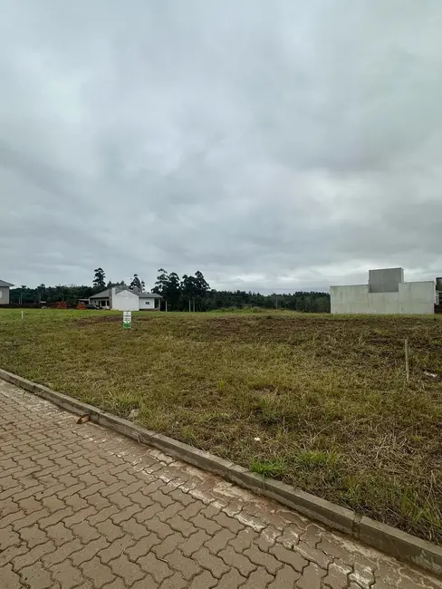 Foto 1 de Terreno / Lote à venda, 600m2 em Linha Santa Cruz, Santa Cruz Do Sul - RS