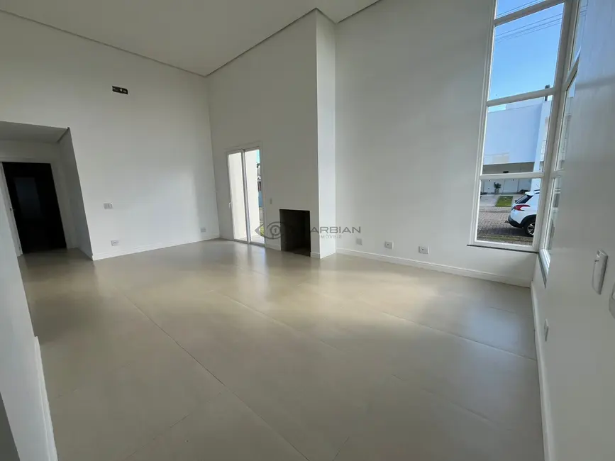 Foto 1 de Casa com 3 quartos à venda, 205m2 em Country, Santa Cruz Do Sul - RS