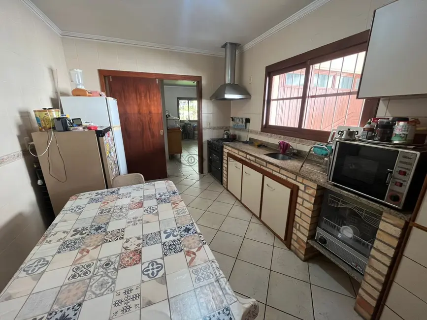 Foto 9 de Casa com 3 quartos à venda, 183m2 em Centro, Santa Cruz Do Sul - RS