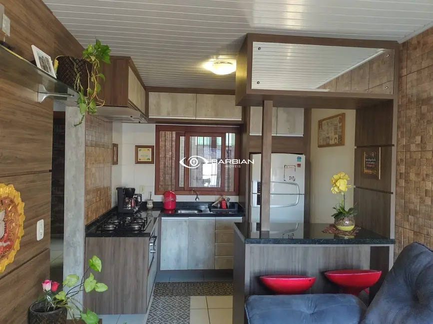 Foto 1 de Casa com 2 quartos à venda, 45m2 em Santo Antônio, Santa Cruz Do Sul - RS