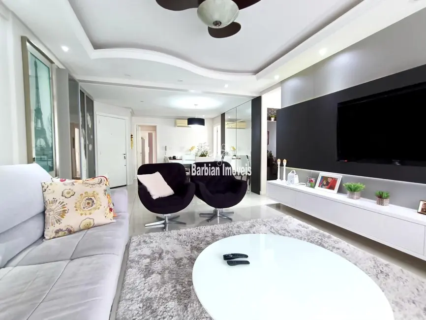 Foto 2 de Apartamento com 3 quartos à venda, 118m2 em Centro, Santa Cruz Do Sul - RS
