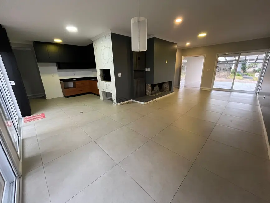 Foto 3 de Casa com 3 quartos à venda, 176m2 em Country, Santa Cruz Do Sul - RS