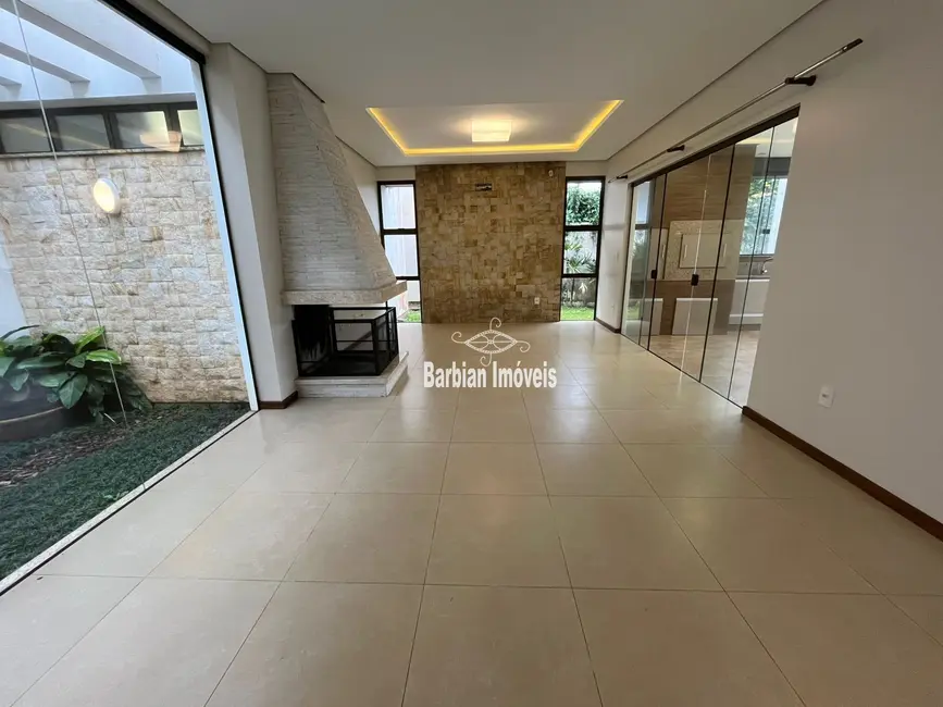 Foto 2 de Casa com 3 quartos à venda, 170m2 em Country, Santa Cruz Do Sul - RS