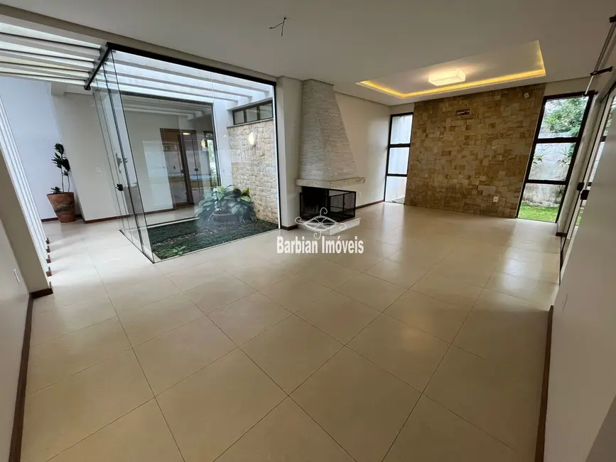 Foto 1 de Casa com 3 quartos à venda, 170m2 em Country, Santa Cruz Do Sul - RS