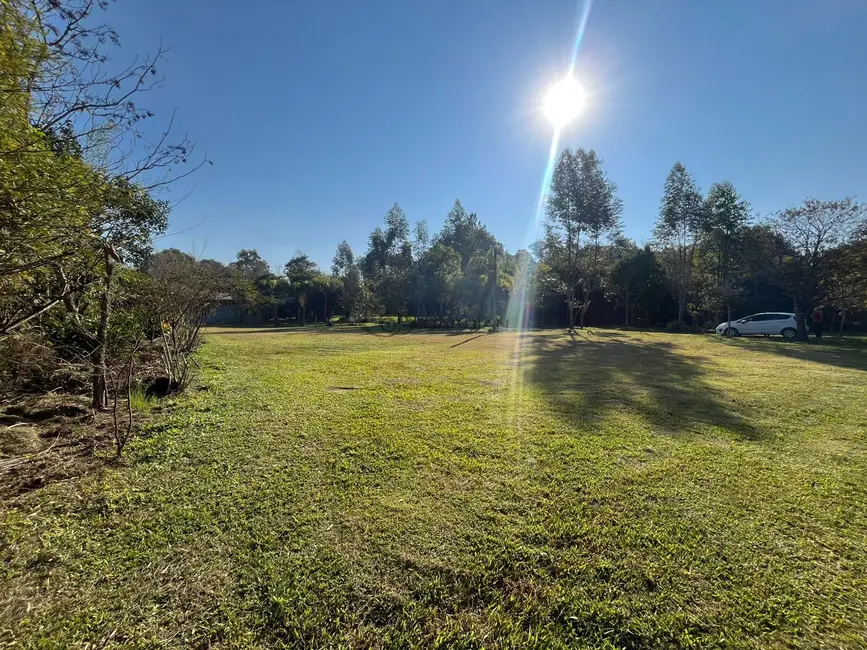 Chácara com 2 quartos à venda, 5200m2 em Santa Cruz Do Sul - RS - imagem 3 Foto 3 de Chácara com 2 quartos à venda, 5200m2 em Santa Cruz Do Sul - RS