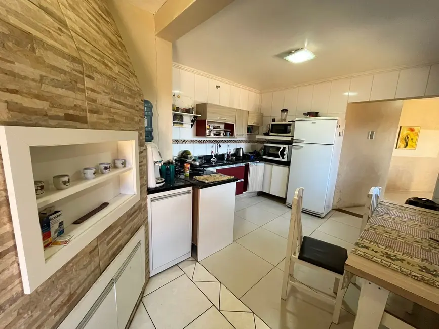 Foto 4 de Casa com 3 quartos à venda, 114m2 em Linha Santa Cruz, Santa Cruz Do Sul - RS