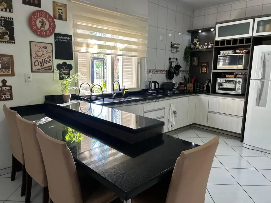 Foto 4 de Casa com 2 quartos à venda, 99m2 em Arroio Grande, Santa Cruz Do Sul - RS