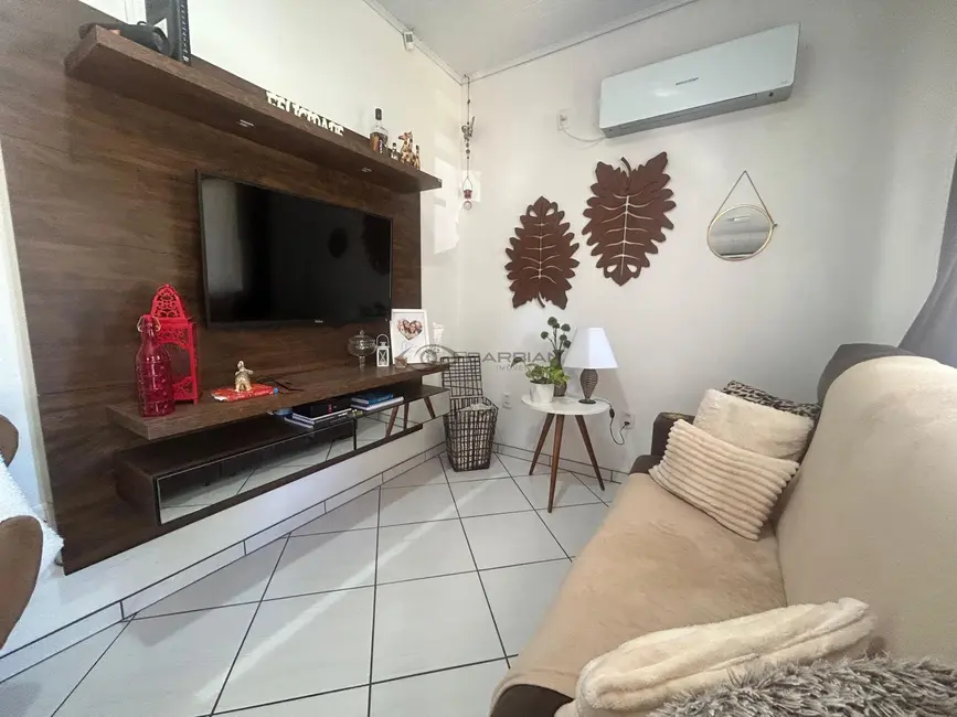 Foto 1 de Casa com 2 quartos à venda, 99m2 em Arroio Grande, Santa Cruz Do Sul - RS