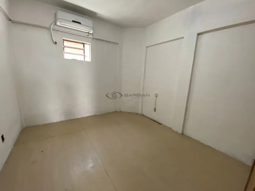 Sala Comercial com 1 quarto à venda, 36m2 em Independência, Santa Cruz Do Sul - RS - imagem 4 Foto 4 de Sala Comercial com 1 quarto à venda, 36m2 em Independência, Santa Cruz Do Sul - RS