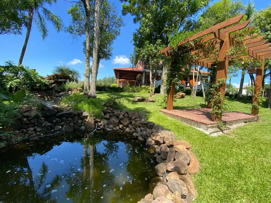 Foto 4 de Chácara com 2 quartos à venda, 2000m2 em Country, Santa Cruz Do Sul - RS