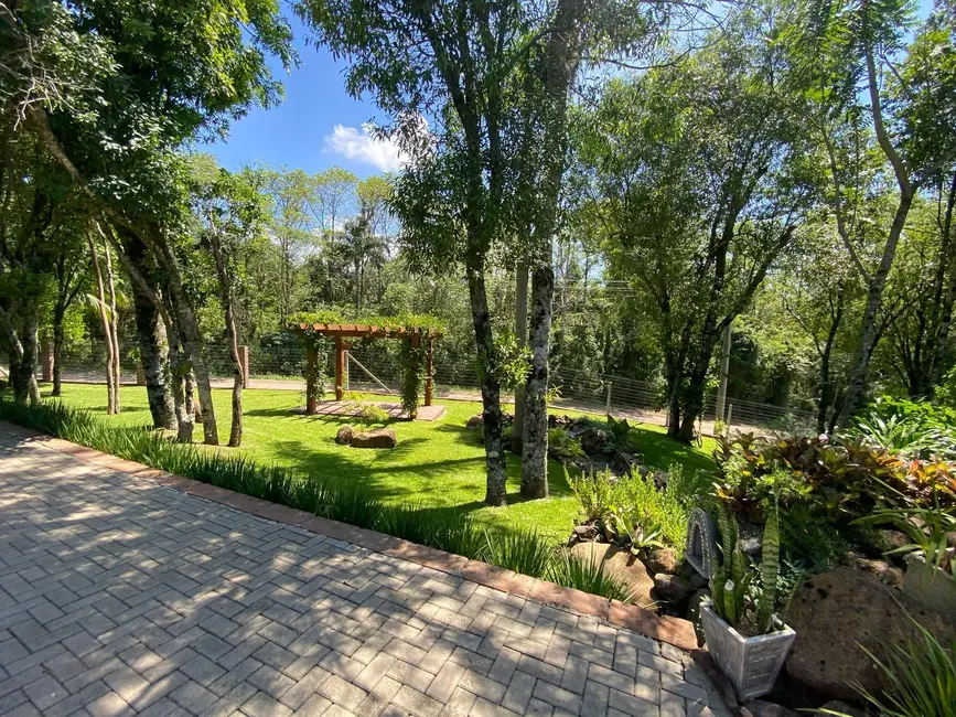 Foto 7 de Chácara com 2 quartos à venda, 2000m2 em Country, Santa Cruz Do Sul - RS