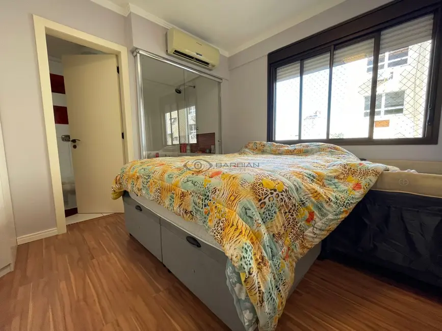 Foto 8 de Apartamento com 3 quartos à venda, 172m2 em Centro, Santa Cruz Do Sul - RS