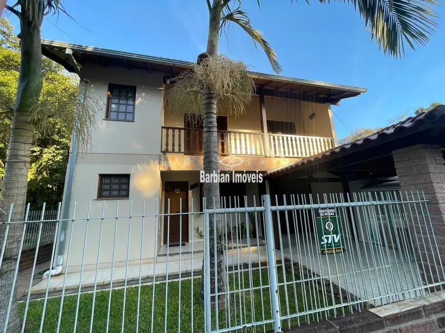 Foto 1 de Casa com 3 quartos à venda, 218m2 em Country, Santa Cruz Do Sul - RS