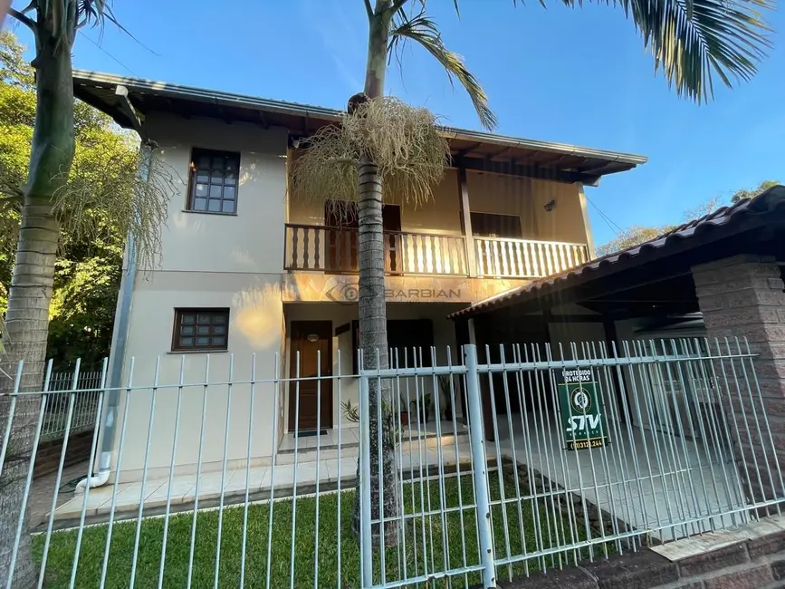 Foto 1 de Casa com 3 quartos à venda, 218m2 em Country, Santa Cruz Do Sul - RS