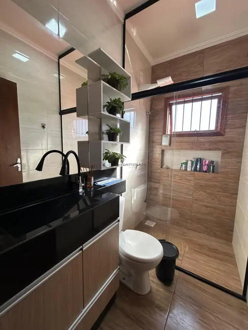 Casa com 2 quartos à venda, 121m2 em João Alves, Santa Cruz Do Sul - RS - imagem 9 Foto 9 de Casa com 2 quartos à venda, 121m2 em João Alves, Santa Cruz Do Sul - RS