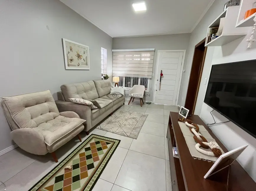 Foto 6 de Casa com 2 quartos à venda, 101m2 em Centro, Santa Cruz Do Sul - RS