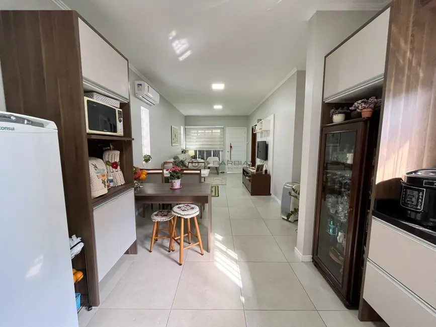 Foto 8 de Casa com 2 quartos à venda, 101m2 em Centro, Santa Cruz Do Sul - RS