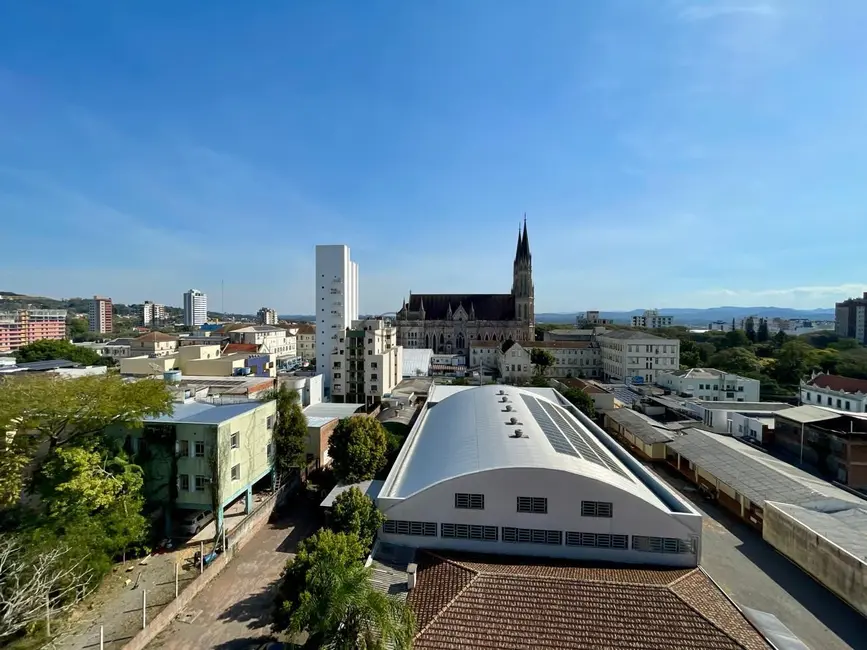 Foto 2 de Apartamento com 2 quartos à venda, 61m2 em Centro, Santa Cruz Do Sul - RS