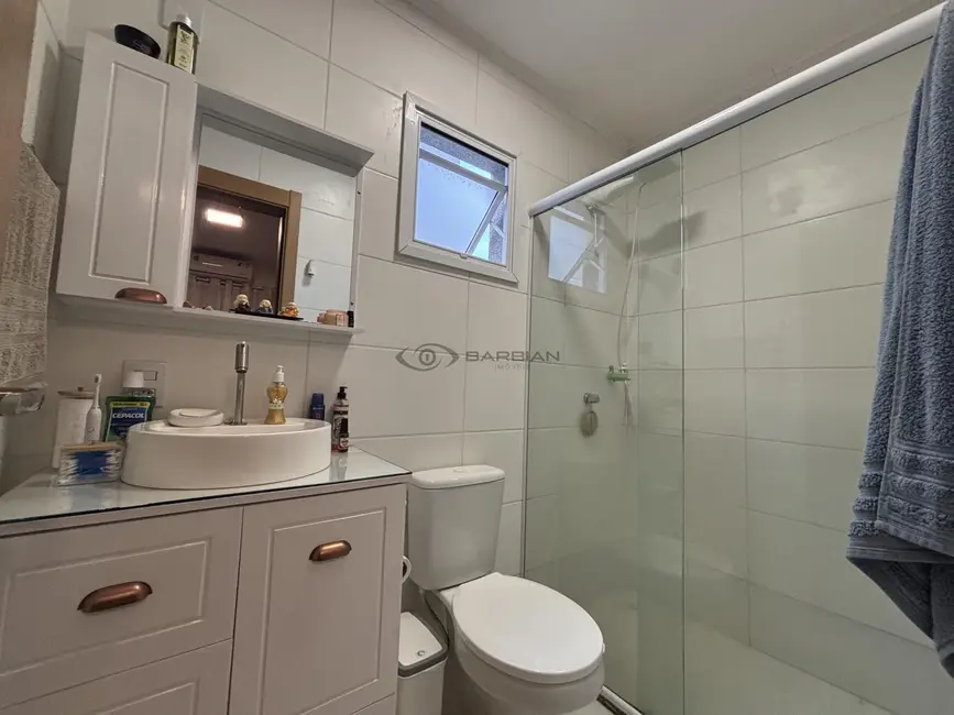 Apartamento com 2 quartos à venda, 77m2 em São João, Santa Cruz Do Sul - RS - imagem 7 Foto 7 de Apartamento com 2 quartos à venda, 77m2 em São João, Santa Cruz Do Sul - RS