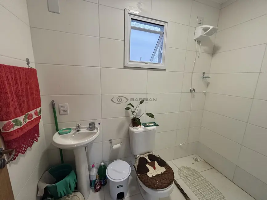 Apartamento com 2 quartos à venda, 77m2 em São João, Santa Cruz Do Sul - RS - imagem 8 Foto 8 de Apartamento com 2 quartos à venda, 77m2 em São João, Santa Cruz Do Sul - RS