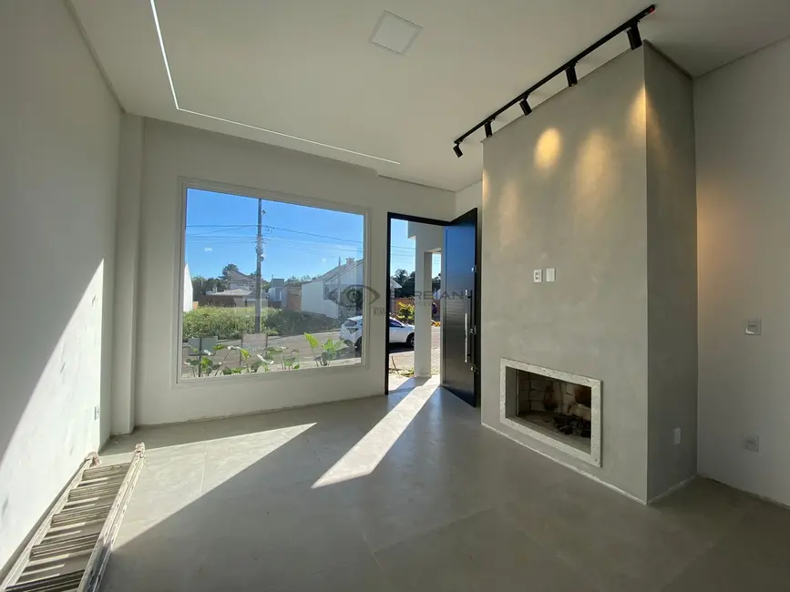 Casa com 3 quartos à venda, 119m2 em João Alves, Santa Cruz Do Sul - RS - imagem 3 Foto 3 de Casa com 3 quartos à venda, 119m2 em João Alves, Santa Cruz Do Sul - RS