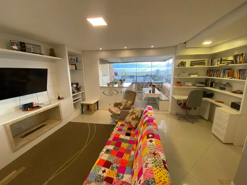 Foto 1 de Apartamento com 2 quartos à venda, 96m2 em Centro, Santa Cruz Do Sul - RS