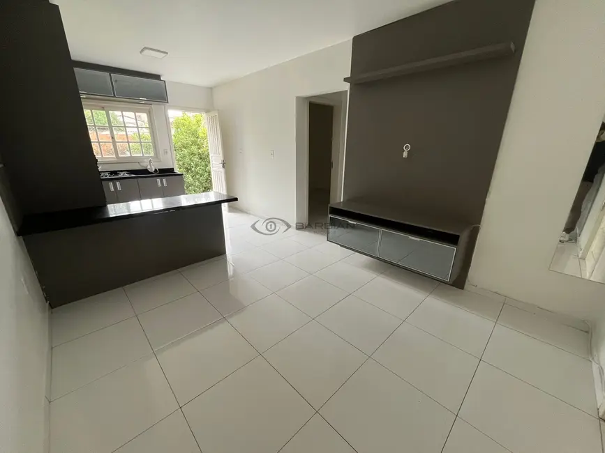 Foto 2 de Casa com 2 quartos à venda, 102m2 em Ana Nery, Santa Cruz Do Sul - RS