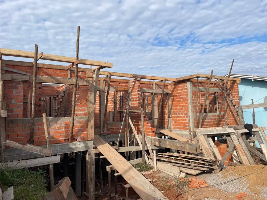 Casa com 2 quartos à venda, 55m2 em João Alves, Santa Cruz Do Sul - RS - imagem 1 Foto 1 de Casa com 2 quartos à venda, 55m2 em João Alves, Santa Cruz Do Sul - RS