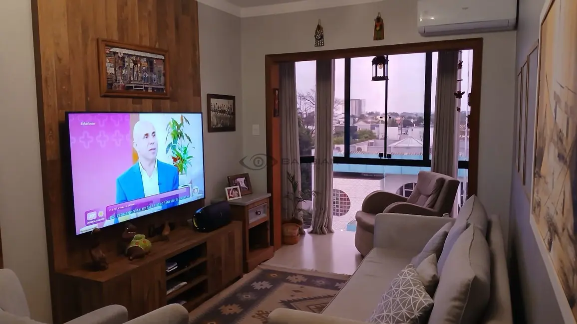 Foto 2 de Apartamento com 1 quarto à venda, 52m2 em Centro, Santa Cruz Do Sul - RS