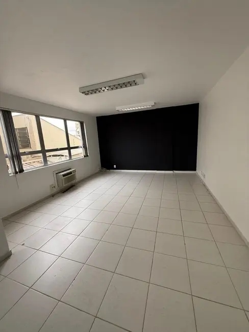 Foto 1 de Sala Comercial com 1 quarto à venda, 30m2 em Centro, Santa Cruz Do Sul - RS