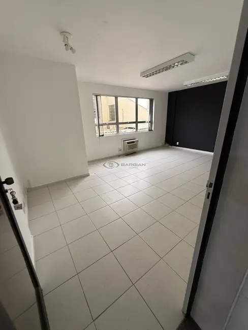 Foto 2 de Sala Comercial com 1 quarto à venda, 30m2 em Centro, Santa Cruz Do Sul - RS