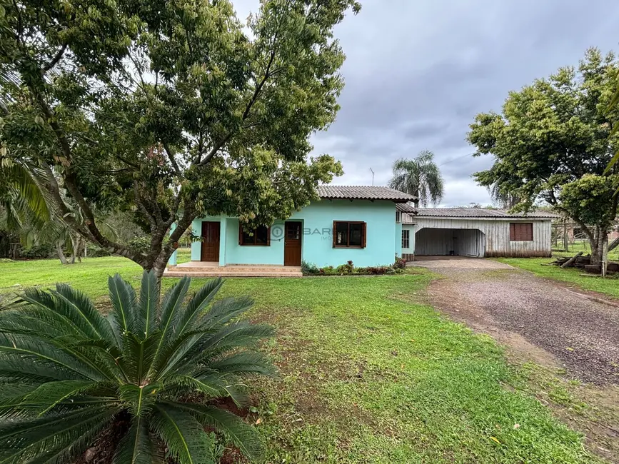 Foto 2 de Chácara com 3 quartos à venda, 166m2 em Vera Cruz - RS