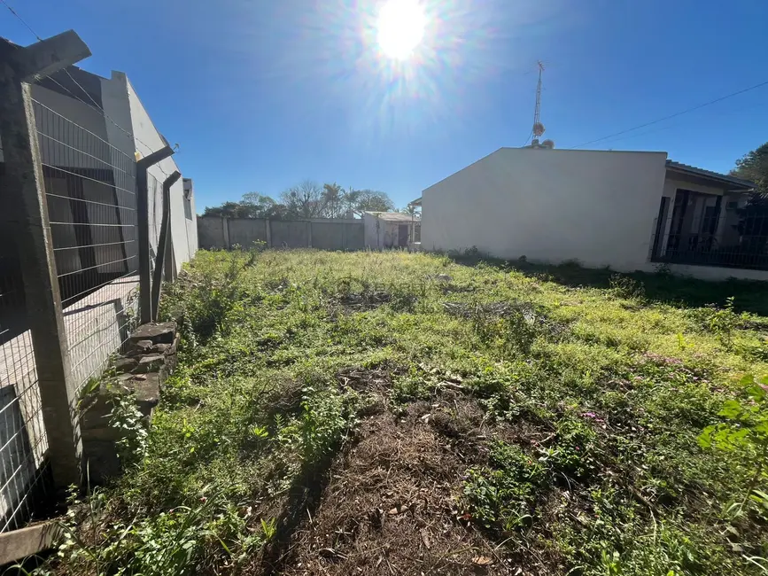 Foto 1 de Terreno / Lote à venda, 332m2 em Santo Inácio, Santa Cruz Do Sul - RS