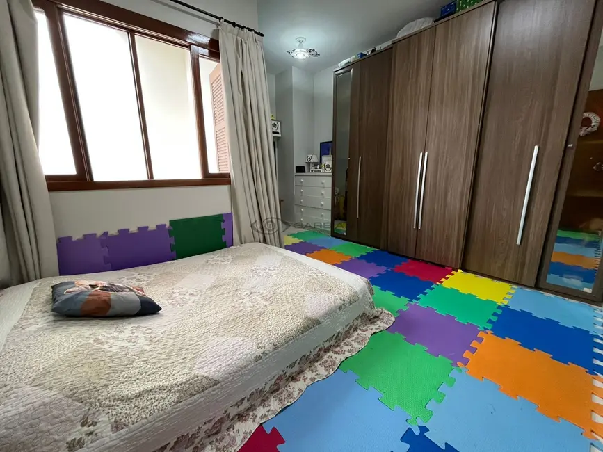Apartamento com 2 quartos à venda, 88m2 em Universitário, Santa Cruz Do Sul - RS - imagem 9 Foto 9 de Apartamento com 2 quartos à venda, 88m2 em Universitário, Santa Cruz Do Sul - RS