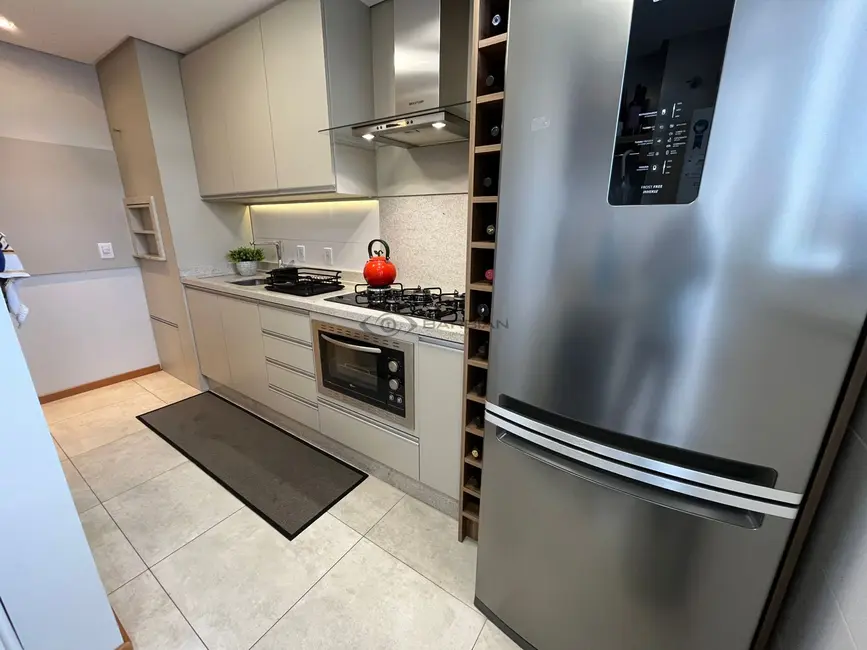 Foto 8 de Apartamento com 2 quartos à venda, 81m2 em Santo Inácio, Santa Cruz Do Sul - RS