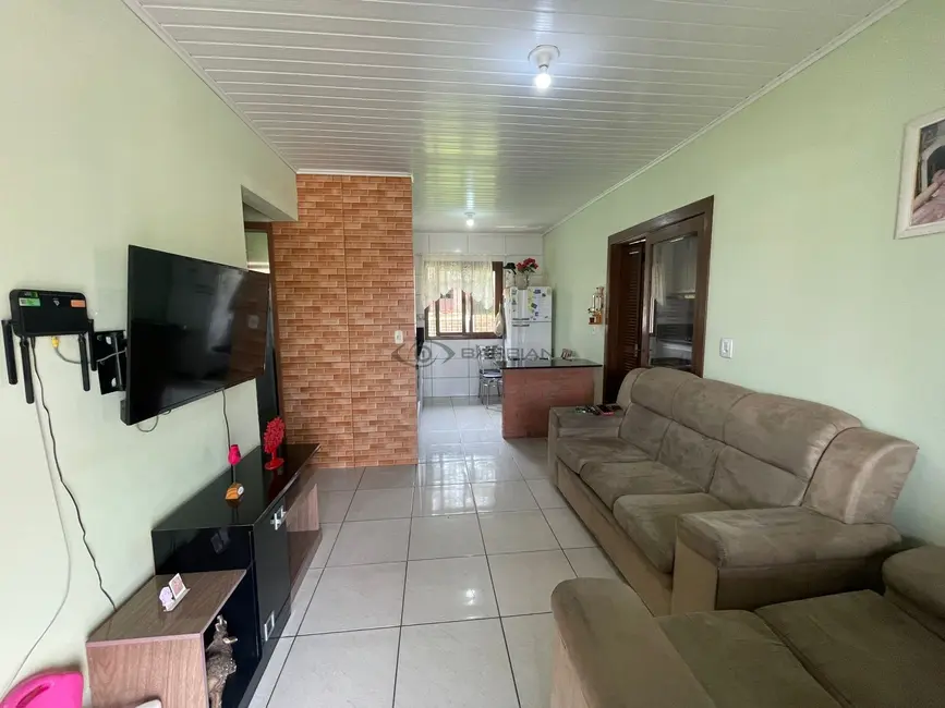 Casa com 2 quartos à venda, 112m2 em Esmeralda, Santa Cruz Do Sul - RS - imagem 3 Foto 3 de Casa com 2 quartos à venda, 112m2 em Esmeralda, Santa Cruz Do Sul - RS
