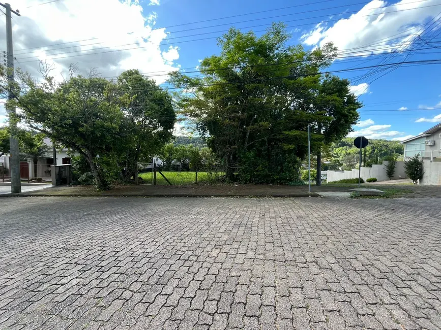 Terreno / Lote à venda, 602m2 em Renascença, Santa Cruz Do Sul - RS - imagem 2 Foto 2 de Terreno / Lote à venda, 602m2 em Renascença, Santa Cruz Do Sul - RS