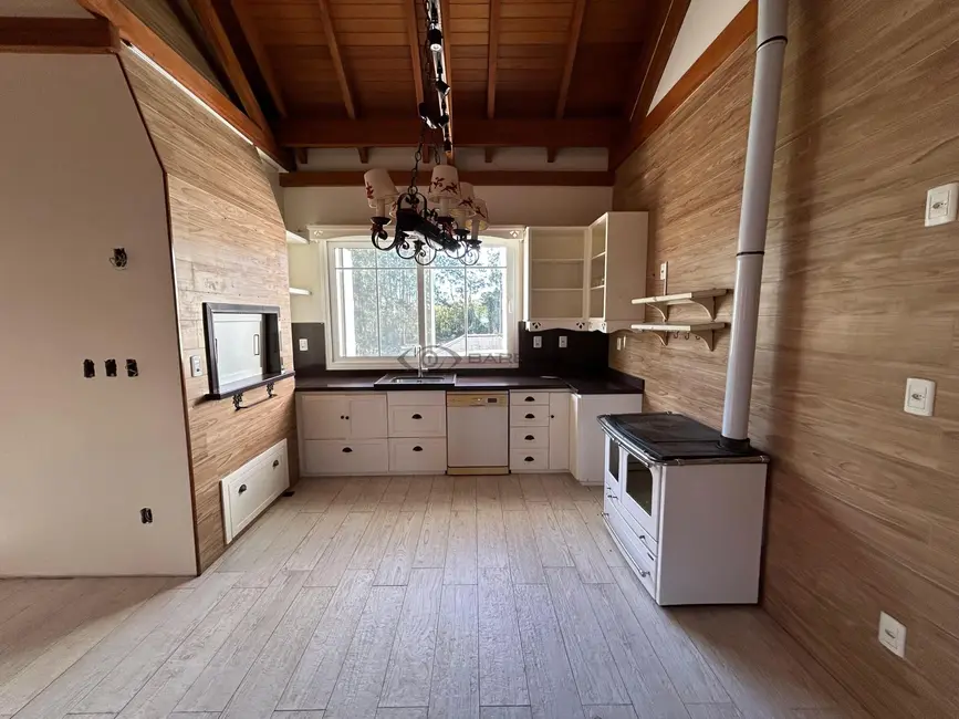 Casa com 3 quartos à venda, 531m2 em Country, Santa Cruz Do Sul - RS - imagem 6 Foto 6 de Casa com 3 quartos à venda, 531m2 em Country, Santa Cruz Do Sul - RS