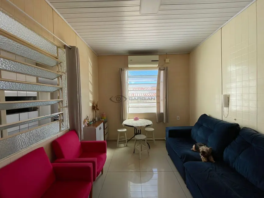 Casa com 3 quartos à venda, 142m2 em Arroio Grande, Santa Cruz Do Sul - RS - imagem 6 Foto 6 de Casa com 3 quartos à venda, 142m2 em Arroio Grande, Santa Cruz Do Sul - RS