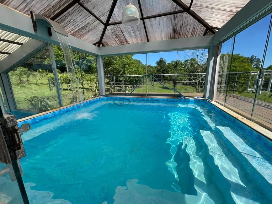 Chácara com 4 quartos à venda, 486m2 em Linha Santa Cruz, Santa Cruz Do Sul - RS - imagem 2 Foto 2 de Chácara com 4 quartos à venda, 486m2 em Linha Santa Cruz, Santa Cruz Do Sul - RS